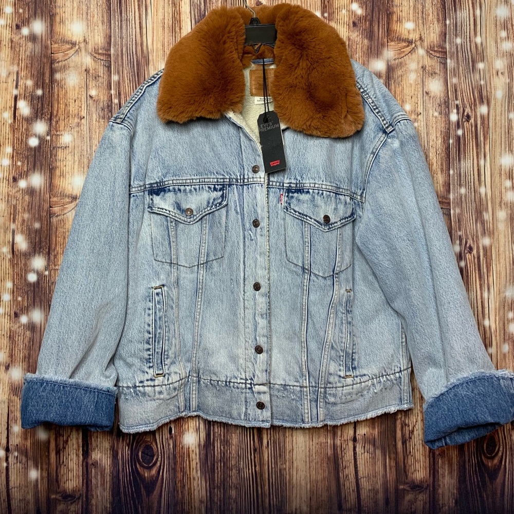 Levi’s PREMIUM denim Sherpa jacket !NEW WITH TAGS